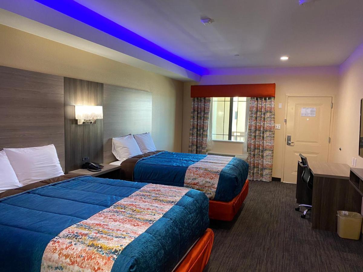 Scottish Inn & Suites Houston Willowbrook Eksteriør billede